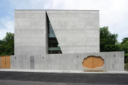 Mori/CASA | Where Raw Concrete Meets the Warmth of Wood